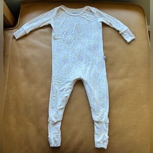 Cozy White and Yellow Kids Pajamas